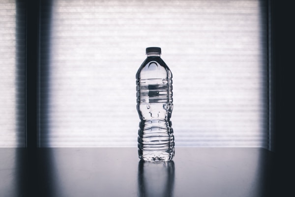 BPA-free sports water bottles comparison: stainless steel, Tritan, and glass